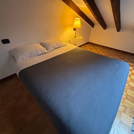 La Casa Di Ale Appartement Lecco Buitenkant foto