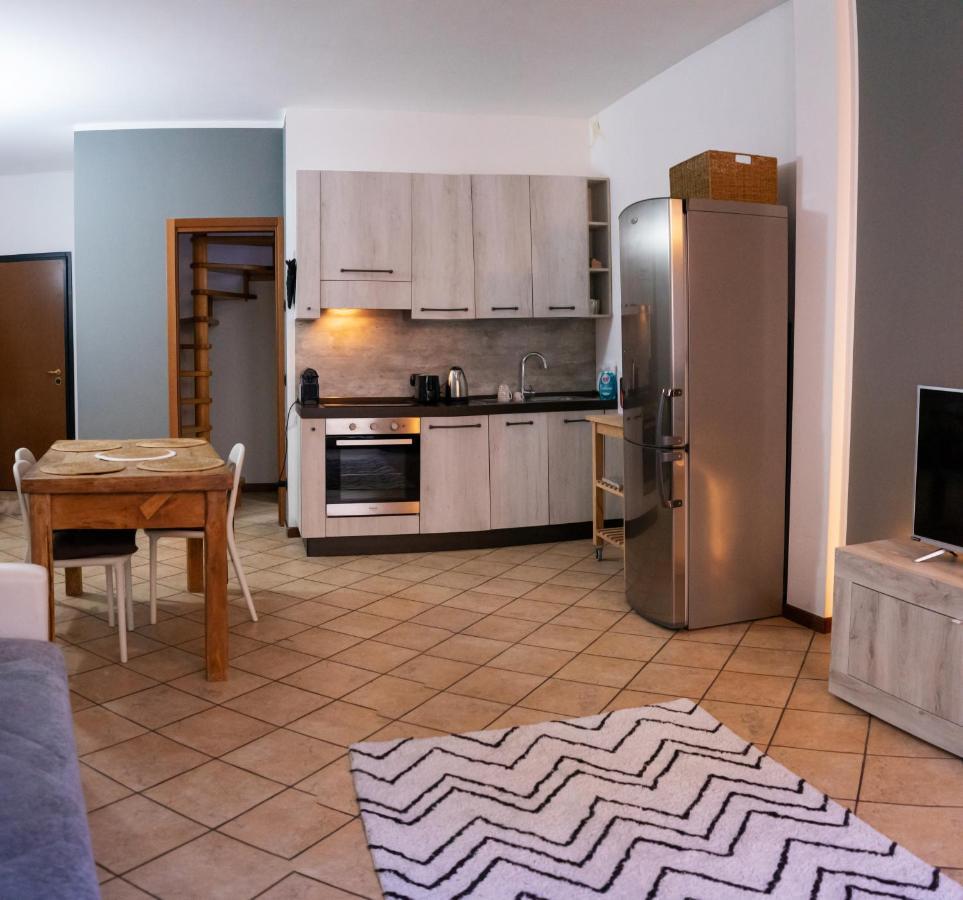 La Casa Di Ale Appartement Lecco Buitenkant foto